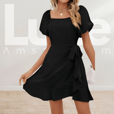 Tess | Elegant Inkleidekjole med Sløyfe og Pufferm sleeves
